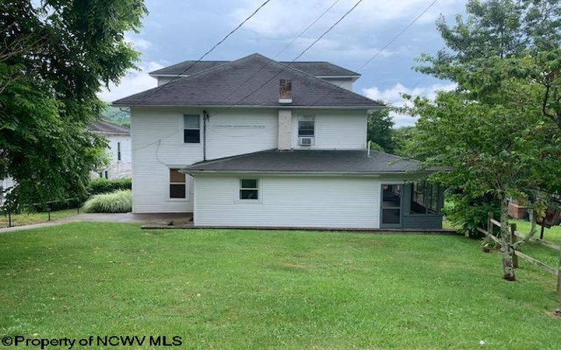 397 Main Street, Philippi, West Virginia 26416, 4 Bedrooms Bedrooms, 10 Rooms Rooms,1 BathroomBathrooms,Single Family Detached,For Sale,Main,10160516
