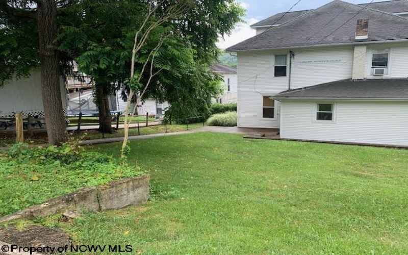 397 Main Street, Philippi, West Virginia 26416, 4 Bedrooms Bedrooms, 10 Rooms Rooms,1 BathroomBathrooms,Single Family Detached,For Sale,Main,10160516