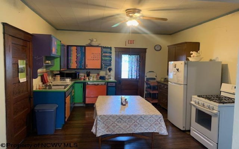 397 Main Street, Philippi, West Virginia 26416, 4 Bedrooms Bedrooms, 10 Rooms Rooms,1 BathroomBathrooms,Single Family Detached,For Sale,Main,10160516