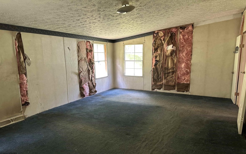 366 Samaria Road, Fairmont, West Virginia 26554, 3 Bedrooms Bedrooms, 5 Rooms Rooms,2 BathroomsBathrooms,Single Family Detached,For Sale,Samaria,10160525