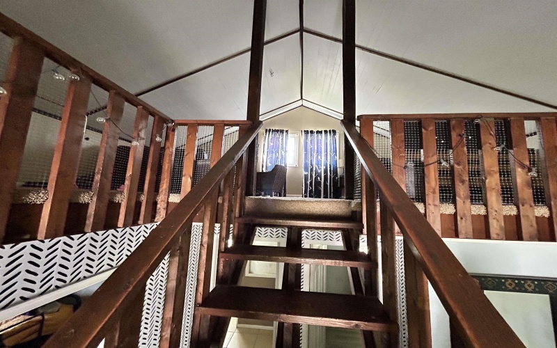 204 5th Street, Hambleton, West Virginia 26269, 1 Bedroom Bedrooms, 5 Rooms Rooms,1 BathroomBathrooms,Single Family Detached,For Sale,5th,10160523
