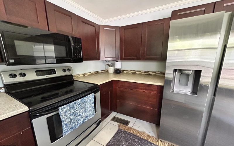 204 5th Street, Hambleton, West Virginia 26269, 1 Bedroom Bedrooms, 5 Rooms Rooms,1 BathroomBathrooms,Single Family Detached,For Sale,5th,10160523