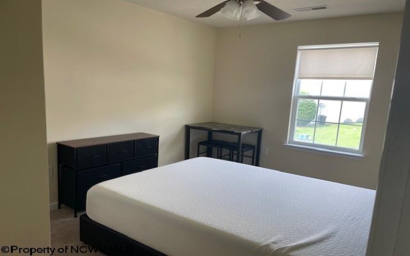 110 Auburn Drive, Morgantown, West Virginia 26501, 3 Bedrooms Bedrooms, 5 Rooms Rooms,3 BathroomsBathrooms,Residential Rentals,For Rent,Auburn,10160522