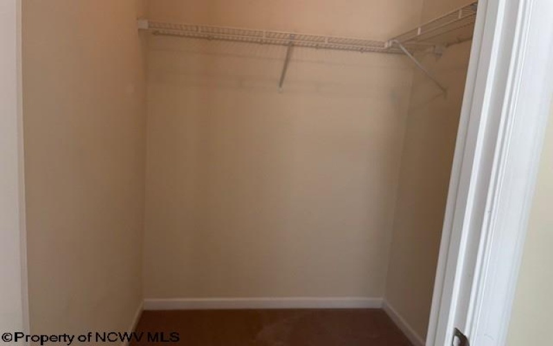 110 Auburn Drive, Morgantown, West Virginia 26501, 3 Bedrooms Bedrooms, 5 Rooms Rooms,3 BathroomsBathrooms,Residential Rentals,For Rent,Auburn,10160522