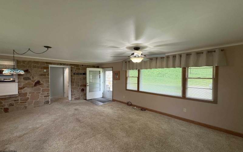 201 Davis & Elkins Street, Elkins, West Virginia 26241, 2 Bedrooms Bedrooms, 5 Rooms Rooms,1 BathroomBathrooms,Single Family Detached,For Sale,Davis & Elkins,10160521
