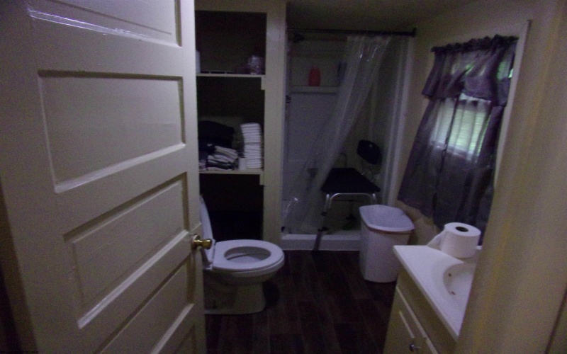 61 Florida Street, Buckhannon, West Virginia 26201, 2 Bedrooms Bedrooms, 4 Rooms Rooms,1 BathroomBathrooms,Single Family Detached,For Sale,Florida,10160520