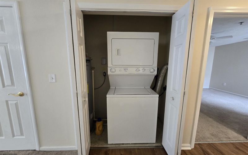 1205 University Commons Drive, Star City, West Virginia 26505, 4 Bedrooms Bedrooms, 6 Rooms Rooms,4 BathroomsBathrooms,Single Family Attached,For Sale,University Commons,10160530