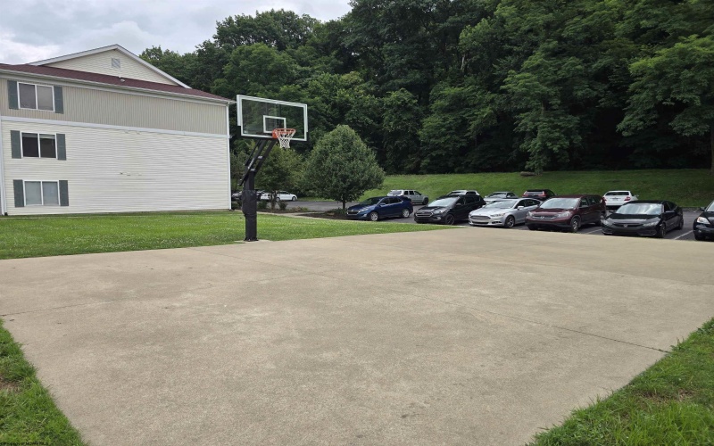 1205 University Commons Drive, Star City, West Virginia 26505, 4 Bedrooms Bedrooms, 6 Rooms Rooms,4 BathroomsBathrooms,Single Family Attached,For Sale,University Commons,10160530