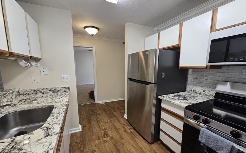 1205 University Commons Drive, Star City, West Virginia 26505, 4 Bedrooms Bedrooms, 6 Rooms Rooms,4 BathroomsBathrooms,Single Family Attached,For Sale,University Commons,10160530