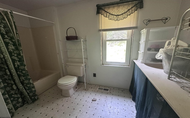1742 Rush Run Road, Burton, West Virginia 26562, ,Lots/land,For Sale,Rush Run,10160528