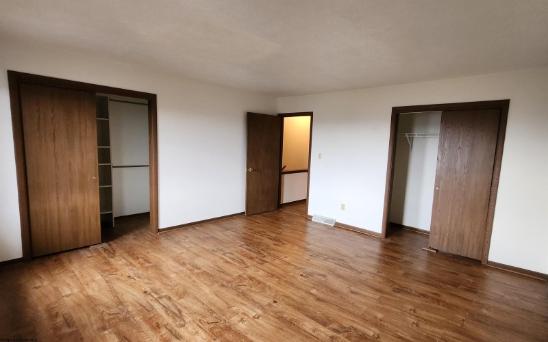 1236 Van Voorhis Road, Morgantown, West Virginia 26505, 2 Bedrooms Bedrooms, 4 Rooms Rooms,1 BathroomBathrooms,Single Family Attached,For Sale,Van Voorhis,10160545