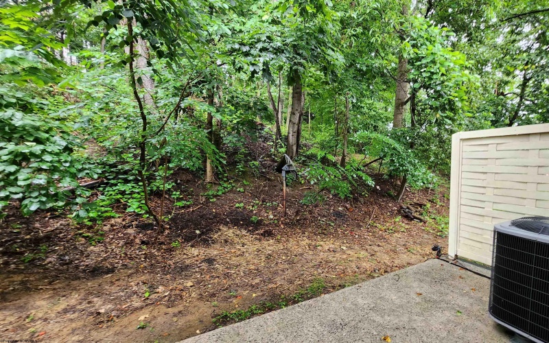 1236 Van Voorhis Road, Morgantown, West Virginia 26505, 2 Bedrooms Bedrooms, 4 Rooms Rooms,1 BathroomBathrooms,Single Family Attached,For Sale,Van Voorhis,10160545