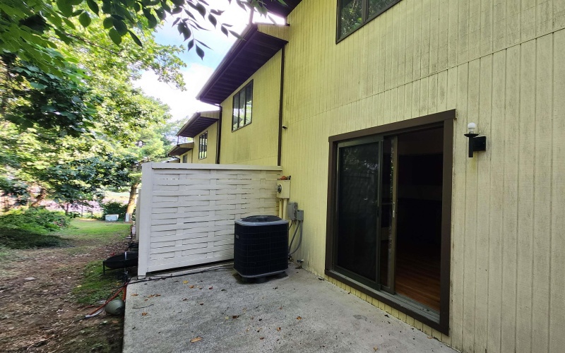 1236 Van Voorhis Road, Morgantown, West Virginia 26505, 2 Bedrooms Bedrooms, 4 Rooms Rooms,1 BathroomBathrooms,Single Family Attached,For Sale,Van Voorhis,10160545