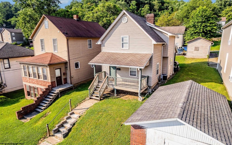 616 McLane Avenue, Morgantown, West Virginia 26505, ,Multi-unit/income,For Sale,McLane,10160535