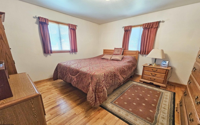 7 Millbrook Road, Bridgeport, West Virginia 26330, 2 Bedrooms Bedrooms, 8 Rooms Rooms,2 BathroomsBathrooms,Single Family Detached,For Sale,Millbrook,10160540