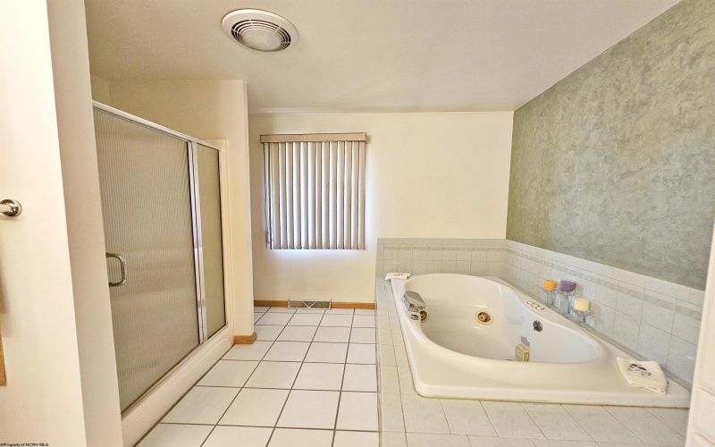 7 Millbrook Road, Bridgeport, West Virginia 26330, 2 Bedrooms Bedrooms, 8 Rooms Rooms,2 BathroomsBathrooms,Single Family Detached,For Sale,Millbrook,10160540