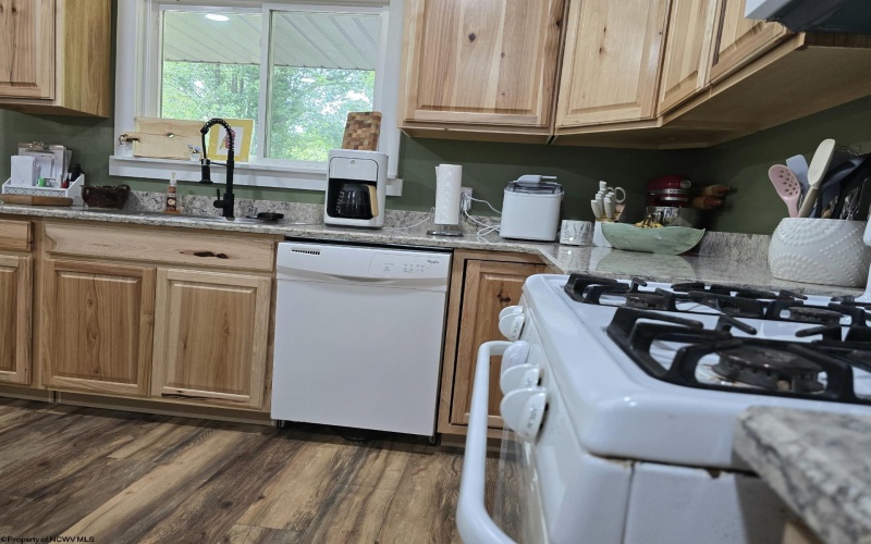 500 Talkington Fork, Center Point, West Virginia 26339, 3 Bedrooms Bedrooms, 5 Rooms Rooms,2 BathroomsBathrooms,Single Family Detached,For Sale,Talkington,10160539