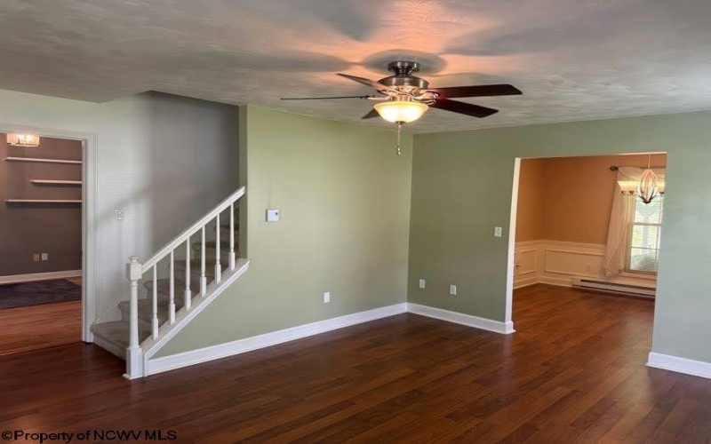 205 Braddock Street, Fairmont, West Virginia 26554, 3 Bedrooms Bedrooms, 6 Rooms Rooms,1 BathroomBathrooms,Single Family Detached,For Sale,Braddock,10160538