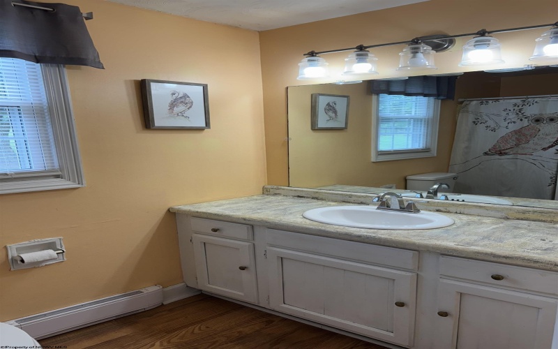 205 Braddock Street, Fairmont, West Virginia 26554, 3 Bedrooms Bedrooms, 6 Rooms Rooms,1 BathroomBathrooms,Single Family Detached,For Sale,Braddock,10160538