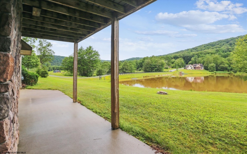 344 Mallow Lake Drive, Davis, West Virginia 26260, 3 Bedrooms Bedrooms, 12 Rooms Rooms,4 BathroomsBathrooms,Single Family Detached,For Sale,Mallow Lake,10160537