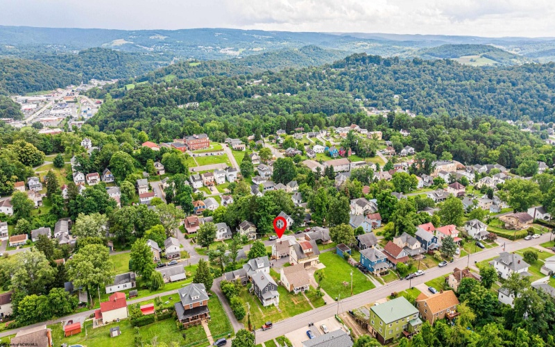 833 Louise Avenue, Morgantown, West Virginia 26505, 1 Bedroom Bedrooms, 5 Rooms Rooms,1 BathroomBathrooms,Single Family Detached,For Sale,Louise,10160558