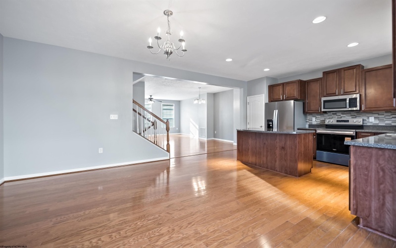 3908 Sun Way, Morgantown, West Virginia 26505, 4 Bedrooms Bedrooms, 7 Rooms Rooms,3 BathroomsBathrooms,Single Family Attached,For Sale,Sun,10160552