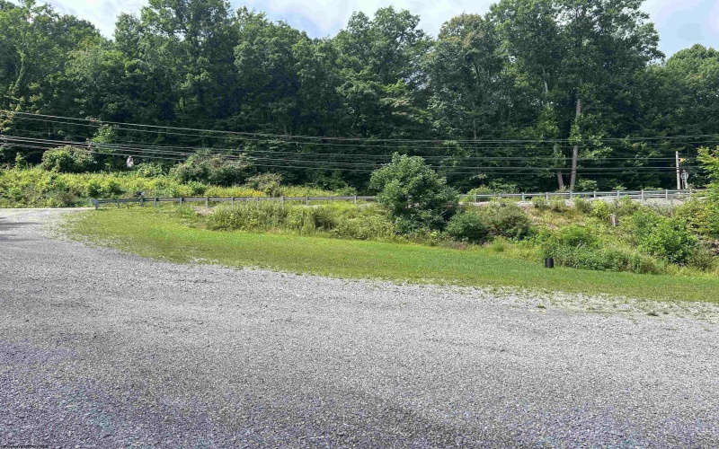 2889 Grafton Road, Morgantown, West Virginia 26508, ,Commercial/industrial,For Sale,Grafton,10160549