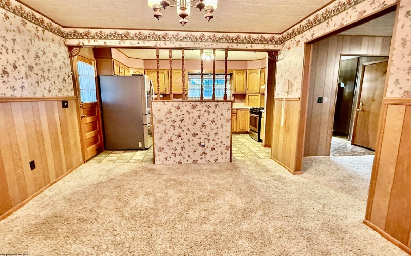 119 Golf Drive, Fairmont, West Virginia 26554, 3 Bedrooms Bedrooms, 6 Rooms Rooms,2 BathroomsBathrooms,Single Family Detached,For Sale,Golf,10160557