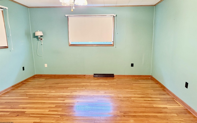 119 Golf Drive, Fairmont, West Virginia 26554, 3 Bedrooms Bedrooms, 6 Rooms Rooms,2 BathroomsBathrooms,Single Family Detached,For Sale,Golf,10160557
