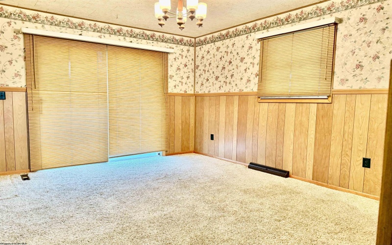 119 Golf Drive, Fairmont, West Virginia 26554, 3 Bedrooms Bedrooms, 6 Rooms Rooms,2 BathroomsBathrooms,Single Family Detached,For Sale,Golf,10160557