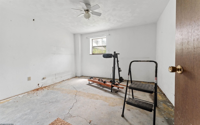 292 Spring Street, Morgantown, West Virginia 26505, 4 Bedrooms Bedrooms, 7 Rooms Rooms,2 BathroomsBathrooms,Single Family Detached,For Sale,Spring,10160550