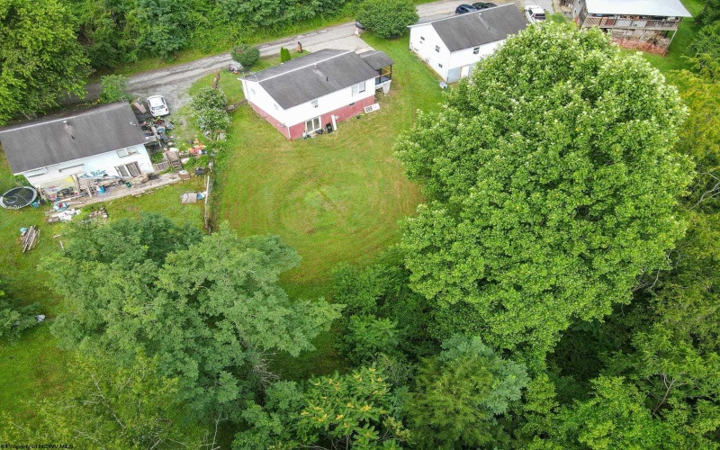 549 Cody Lane, Weston, West Virginia 26452, 3 Bedrooms Bedrooms, 8 Rooms Rooms,1 BathroomBathrooms,Single Family Detached,For Sale,Cody,10160560