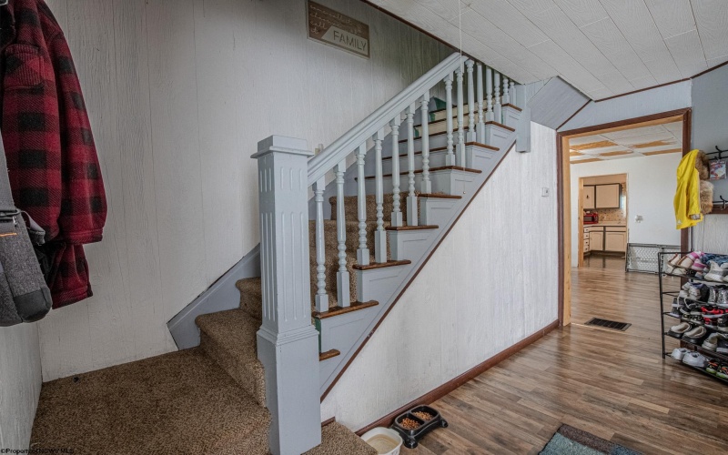 847 Bethel Road, Morgantown, West Virginia 26501, 5 Bedrooms Bedrooms, 8 Rooms Rooms,1 BathroomBathrooms,Single Family Detached,For Sale,Bethel,10160581