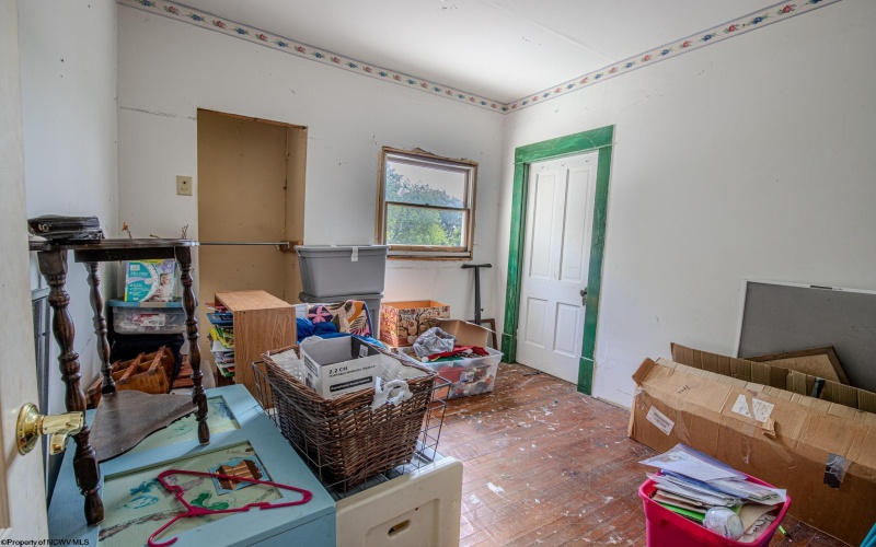 847 Bethel Road, Morgantown, West Virginia 26501, 5 Bedrooms Bedrooms, 8 Rooms Rooms,1 BathroomBathrooms,Single Family Detached,For Sale,Bethel,10160581