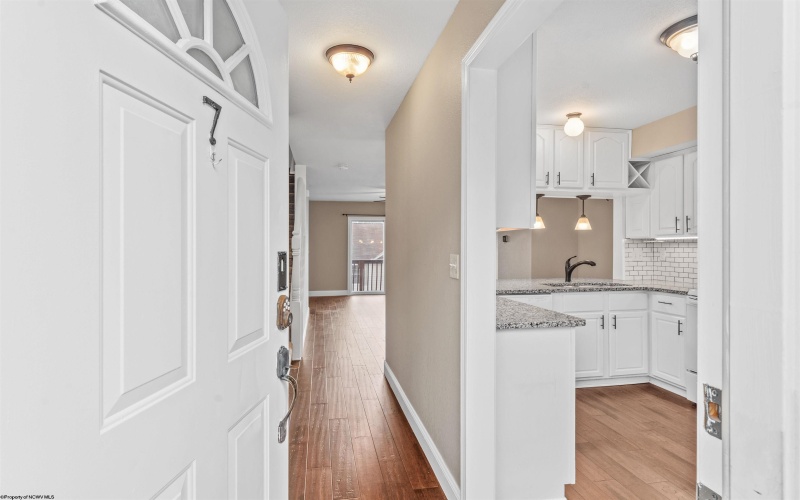 7 Hanna Lane, Morgantown, West Virginia 26508, 2 Bedrooms Bedrooms, 5 Rooms Rooms,1 BathroomBathrooms,Single Family Attached,For Sale,Hanna,10160573