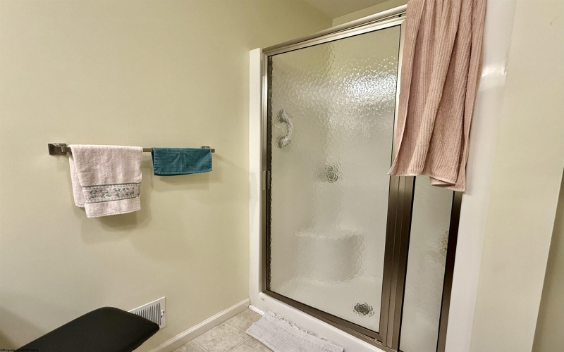 81 Valley Forge Circle, Fairmont, West Virginia 26554, 3 Bedrooms Bedrooms, 5 Rooms Rooms,2 BathroomsBathrooms,Single Family Detached,For Sale,Valley Forge,10160561