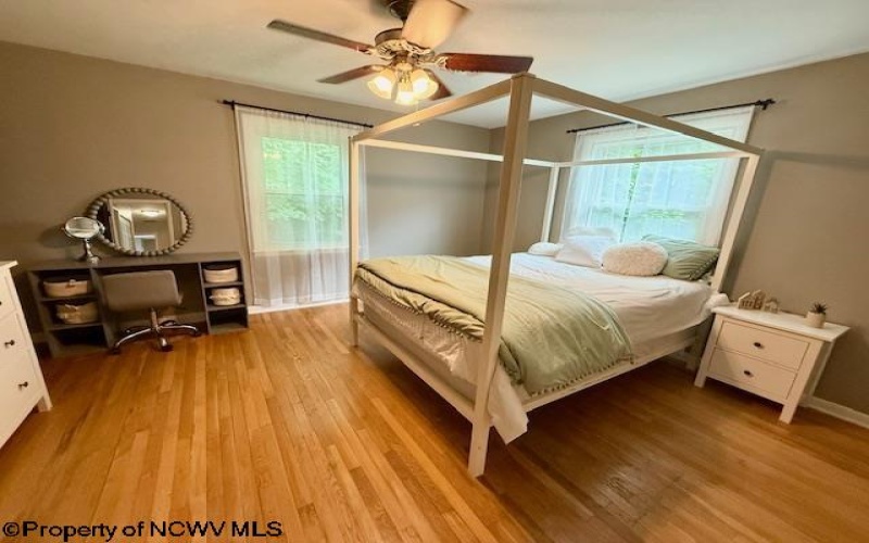 41 Chardonnay Drive, Morgantown, West Virginia 26508-9313, 4 Bedrooms Bedrooms, 10 Rooms Rooms,2 BathroomsBathrooms,Single Family Detached,For Sale,Chardonnay,10160565