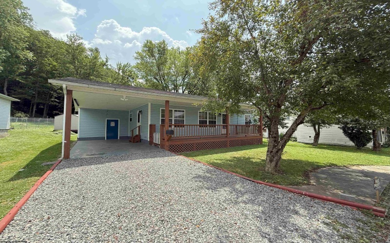 106 St Johns Street, Parsons, West Virginia 26287, 2 Bedrooms Bedrooms, 4 Rooms Rooms,1 BathroomBathrooms,Single Family Detached,For Sale,St Johns,10160568