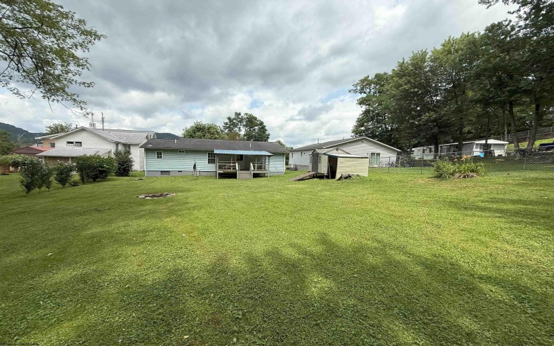 106 St Johns Street, Parsons, West Virginia 26287, 2 Bedrooms Bedrooms, 4 Rooms Rooms,1 BathroomBathrooms,Single Family Detached,For Sale,St Johns,10160568