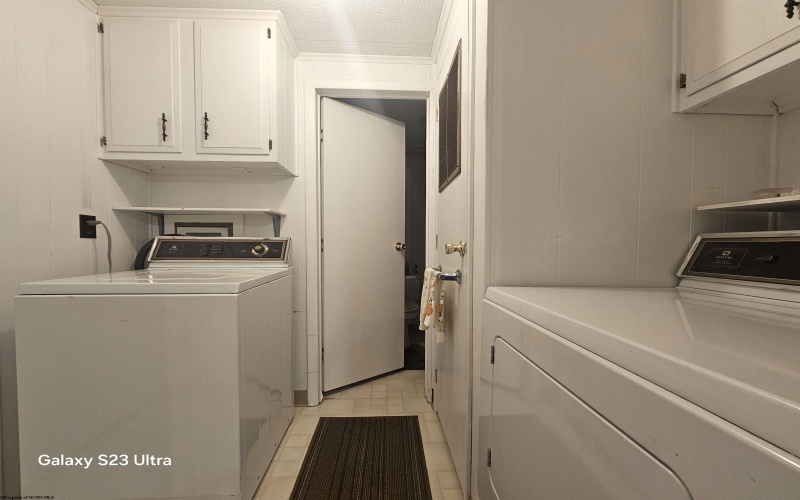 70 Dally Drive, Fairmont, West Virginia 26554, 3 Bedrooms Bedrooms, 7 Rooms Rooms,2 BathroomsBathrooms,Single Family Detached,For Sale,Dally,10160571