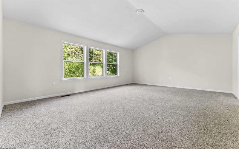438 Blackberry Ridge Drive, Morgantown, West Virginia 26508, 3 Bedrooms Bedrooms, 7 Rooms Rooms,2 BathroomsBathrooms,Single Family Detached,For Sale,Blackberry Ridge,10160575