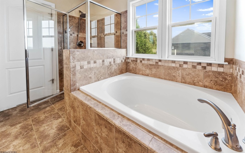 438 Blackberry Ridge Drive, Morgantown, West Virginia 26508, 3 Bedrooms Bedrooms, 7 Rooms Rooms,2 BathroomsBathrooms,Single Family Detached,For Sale,Blackberry Ridge,10160575