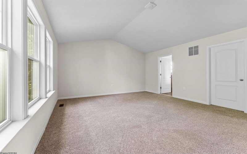 438 Blackberry Ridge Drive, Morgantown, West Virginia 26508, 3 Bedrooms Bedrooms, 7 Rooms Rooms,2 BathroomsBathrooms,Single Family Detached,For Sale,Blackberry Ridge,10160575