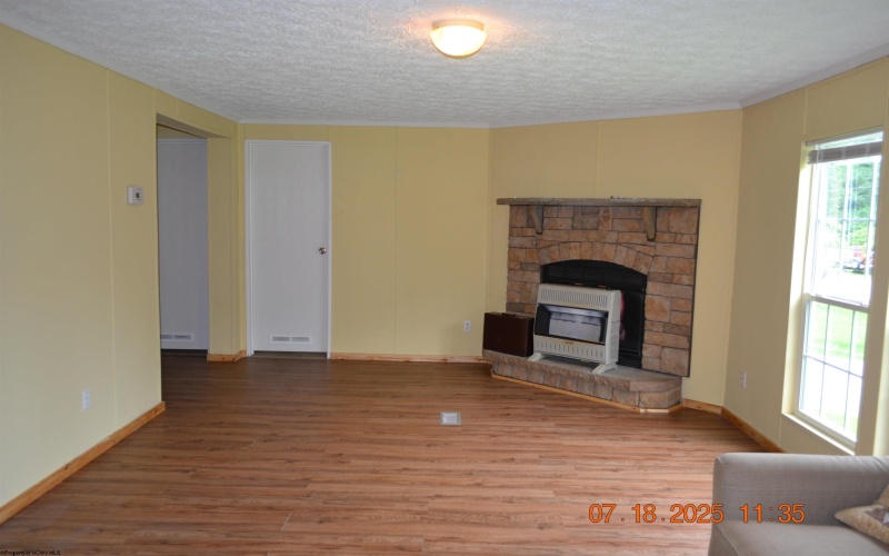 171 Salt Lick Road, Sutton, West Virginia 26601, 4 Bedrooms Bedrooms, 8 Rooms Rooms,2 BathroomsBathrooms,Single Family Detached,For Sale,Salt Lick,10160576