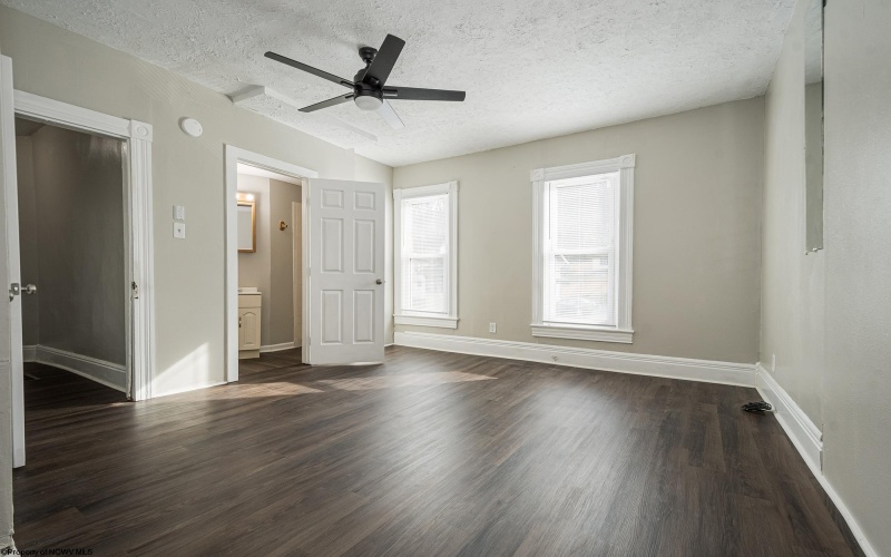 388 Dorsey Avenue, Morgantown, West Virginia 26501, 5 Bedrooms Bedrooms, 7 Rooms Rooms,3 BathroomsBathrooms,Residential Rentals,For Rent,Dorsey,10160582