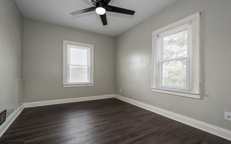 388 Dorsey Avenue, Morgantown, West Virginia 26501, 5 Bedrooms Bedrooms, 7 Rooms Rooms,3 BathroomsBathrooms,Residential Rentals,For Rent,Dorsey,10160582