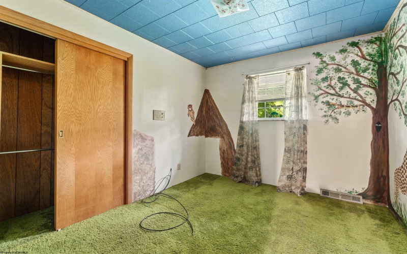 1021 Willis Drive, Morgantown, West Virginia 26501, 5 Bedrooms Bedrooms, 9 Rooms Rooms,4 BathroomsBathrooms,Single Family Detached,For Sale,Willis,10160583