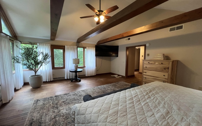 463 Eastwood Drive, Elkins, West Virginia 26241, 4 Bedrooms Bedrooms, 10 Rooms Rooms,2 BathroomsBathrooms,Single Family Detached,For Sale,Eastwood,10160588