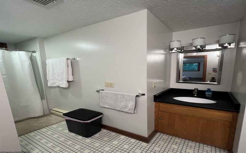 463 Eastwood Drive, Elkins, West Virginia 26241, 4 Bedrooms Bedrooms, 10 Rooms Rooms,2 BathroomsBathrooms,Single Family Detached,For Sale,Eastwood,10160588