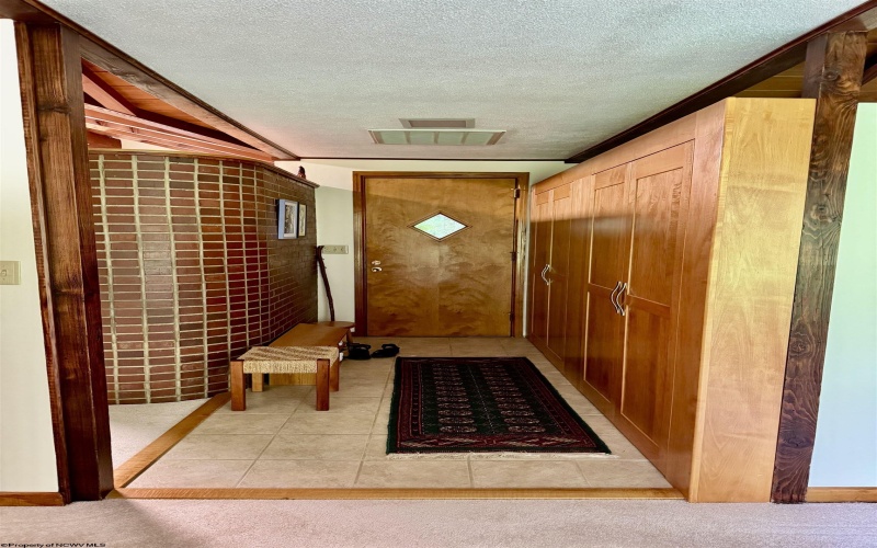 20 Mount Vista Drive, Buckhannon, West Virginia 26201, 4 Bedrooms Bedrooms, 9 Rooms Rooms,3 BathroomsBathrooms,Single Family Detached,For Sale,Mount Vista,10160585